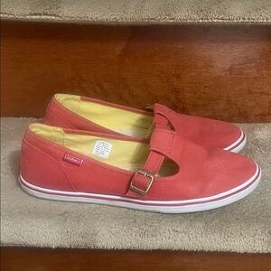 L.L. Bean Red Canvas Shoes Women's Size 9